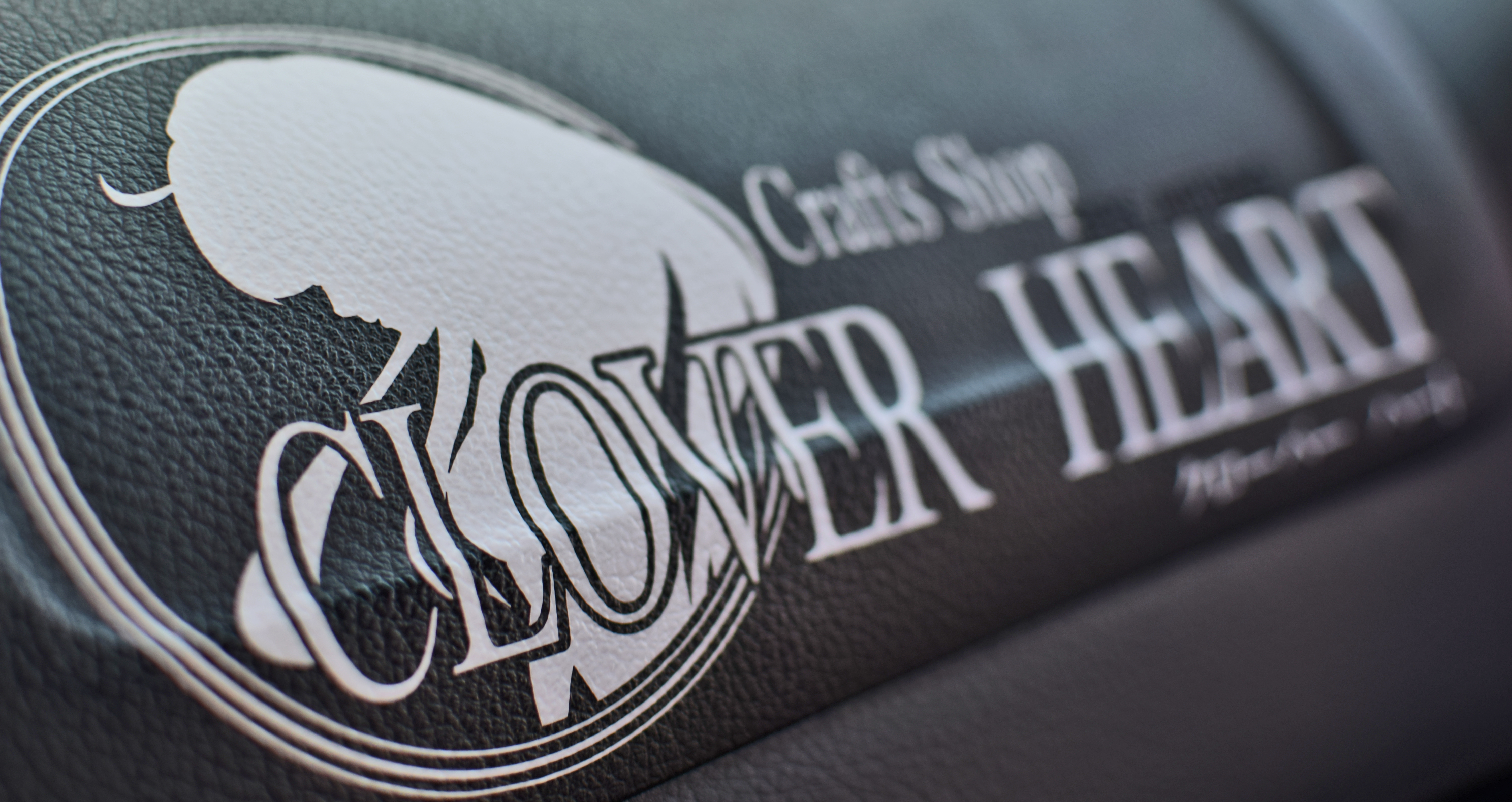 ラバーステッカー　インパネ施工